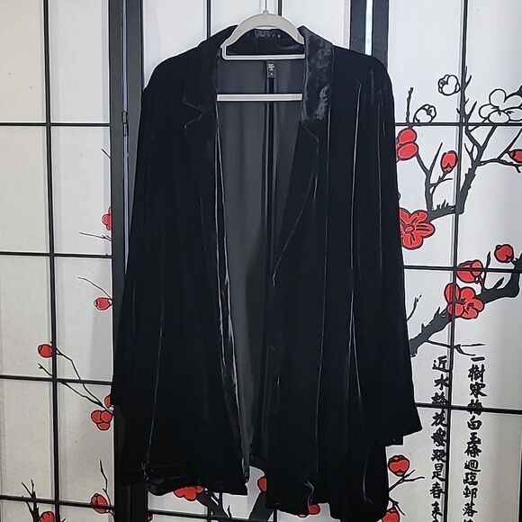Eileen Fisher Notch Collar Open Front elvet Jacket/ Cardigan in Black - Picture 5 of 10